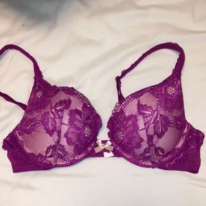 Women’s VICTORIA’S SECRET All over lace Body By Victoria purple Push Up Bra